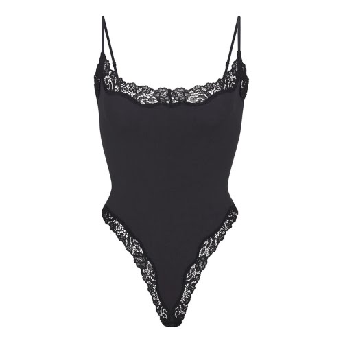 Skims Fits Everybody Lace Camie Bodysuit in Onyx, €76