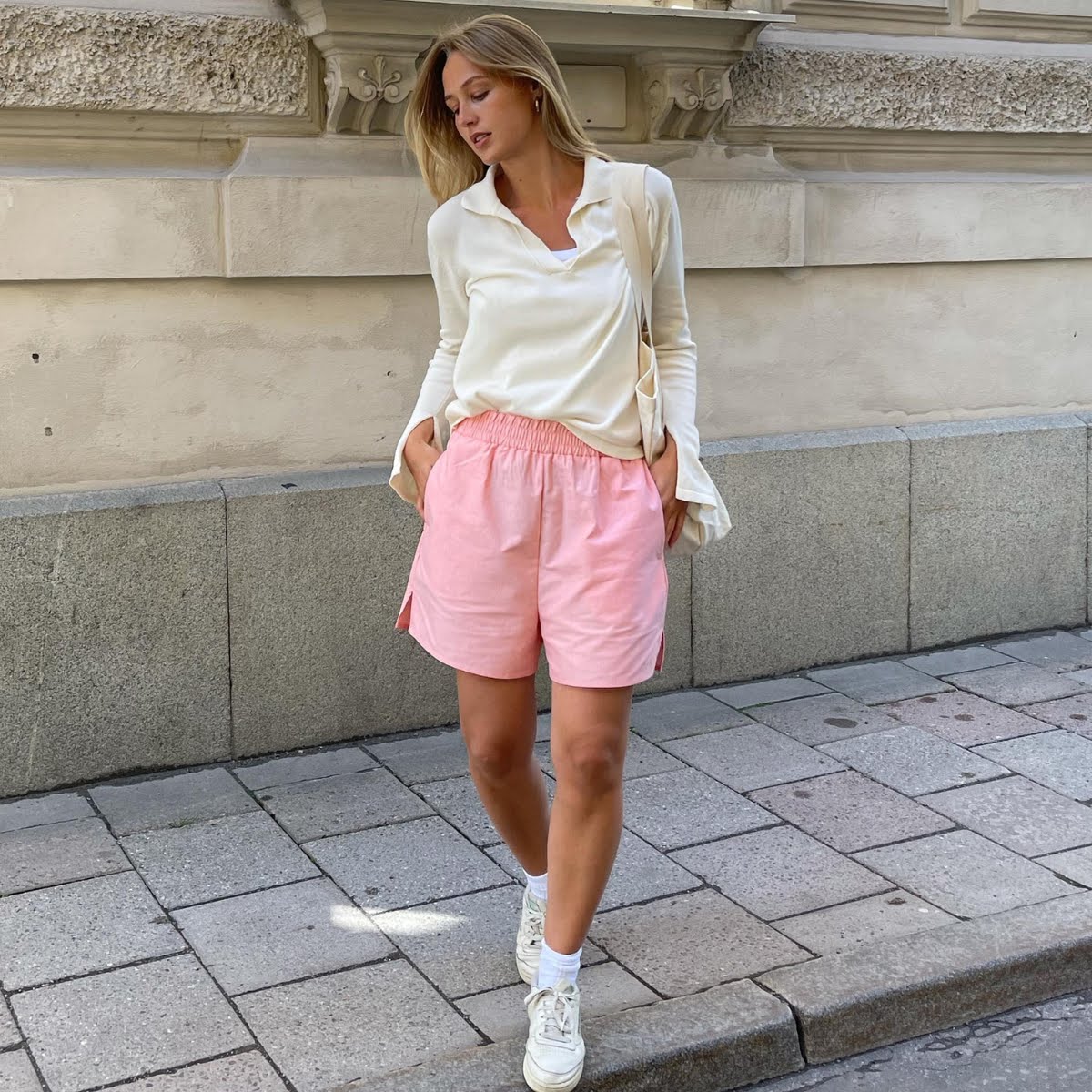 Breezy Shorts in Apricot, €79, Djerf Avenue