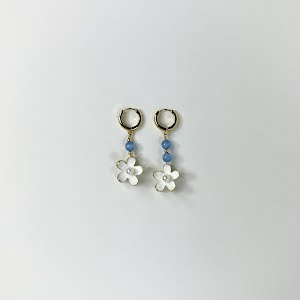 drop earrings