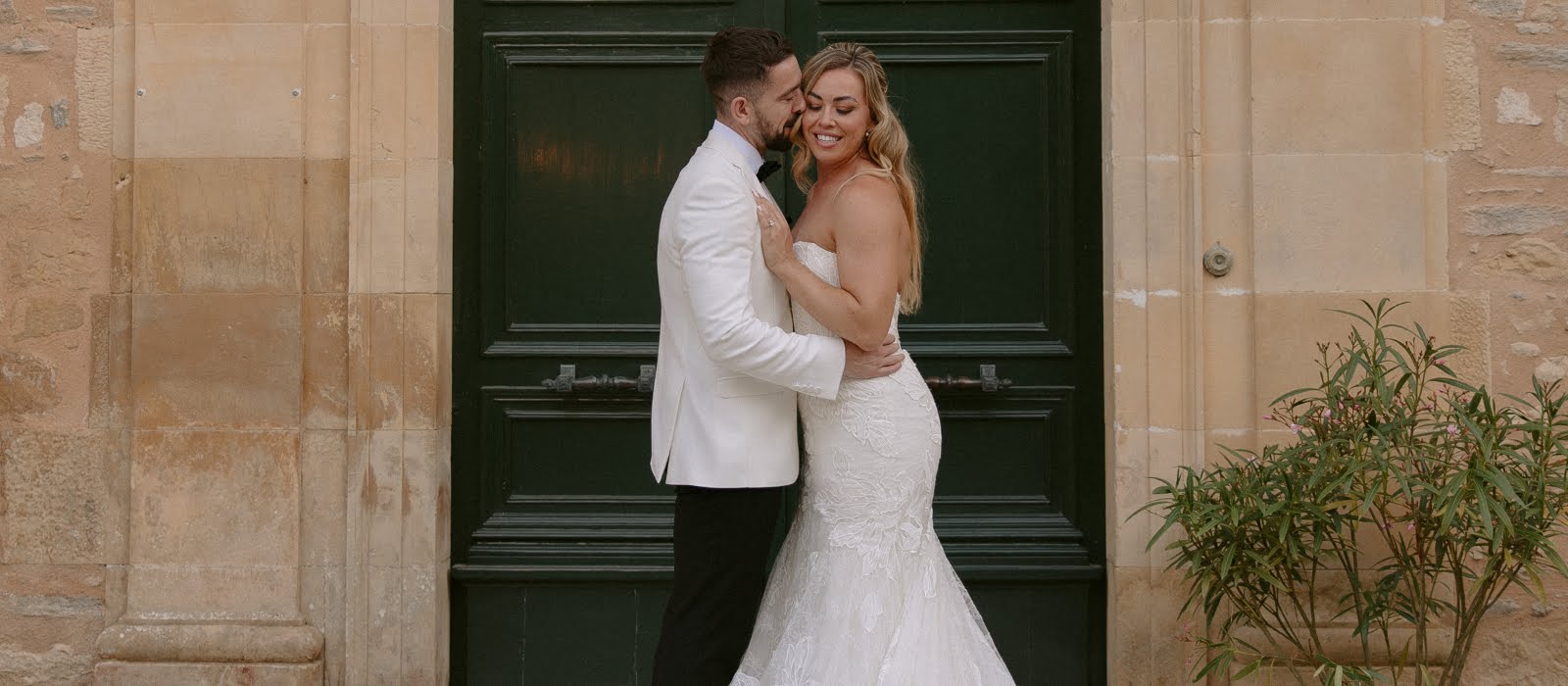 Real Weddings: Cliona and Stephen’s fairytale French Chateau wedding