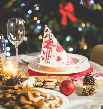 Christmas day table