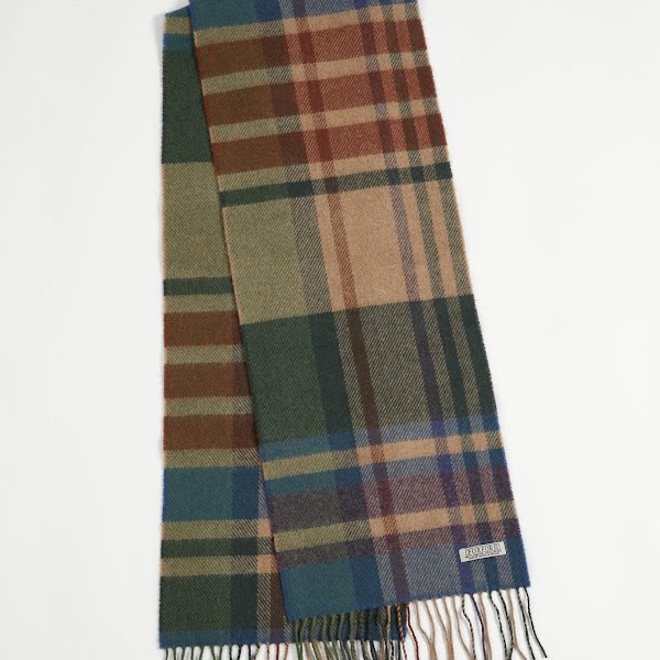 Country Border Lambswool Scarf, €25