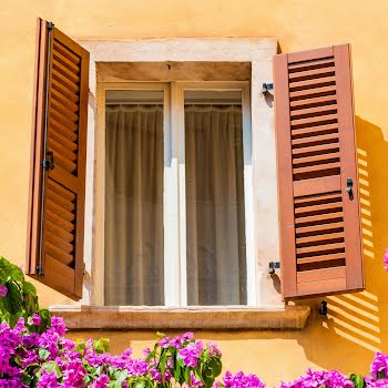 Sustainable, cost-effective tips to keep cool at home during the heatwave