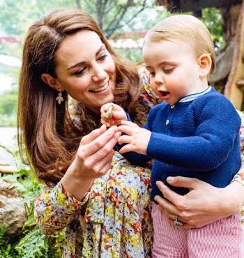 Kate Middleton and Prince Louis Kensington Palace