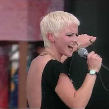 WATCH: This spine-tingling 1994 performance of ‘Dreams’ by The Cranberries