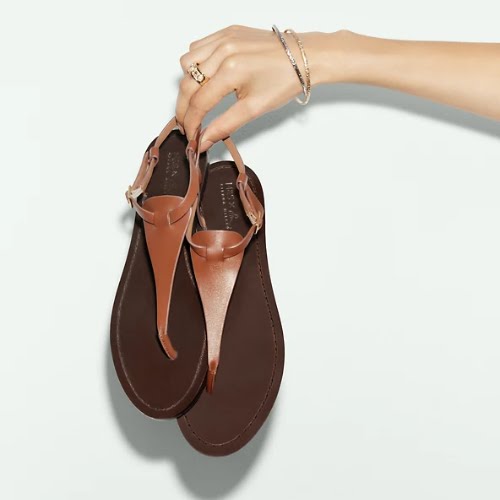 Leather Thong Flat Sandals, €67
