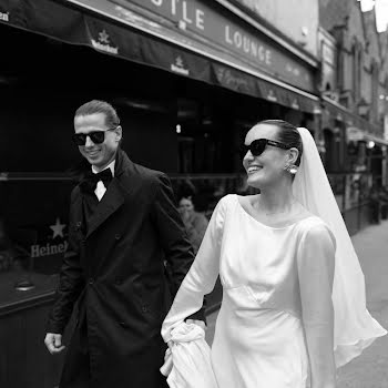 Real Weddings: Anouska and Eoin’s chic Dublin city wedding