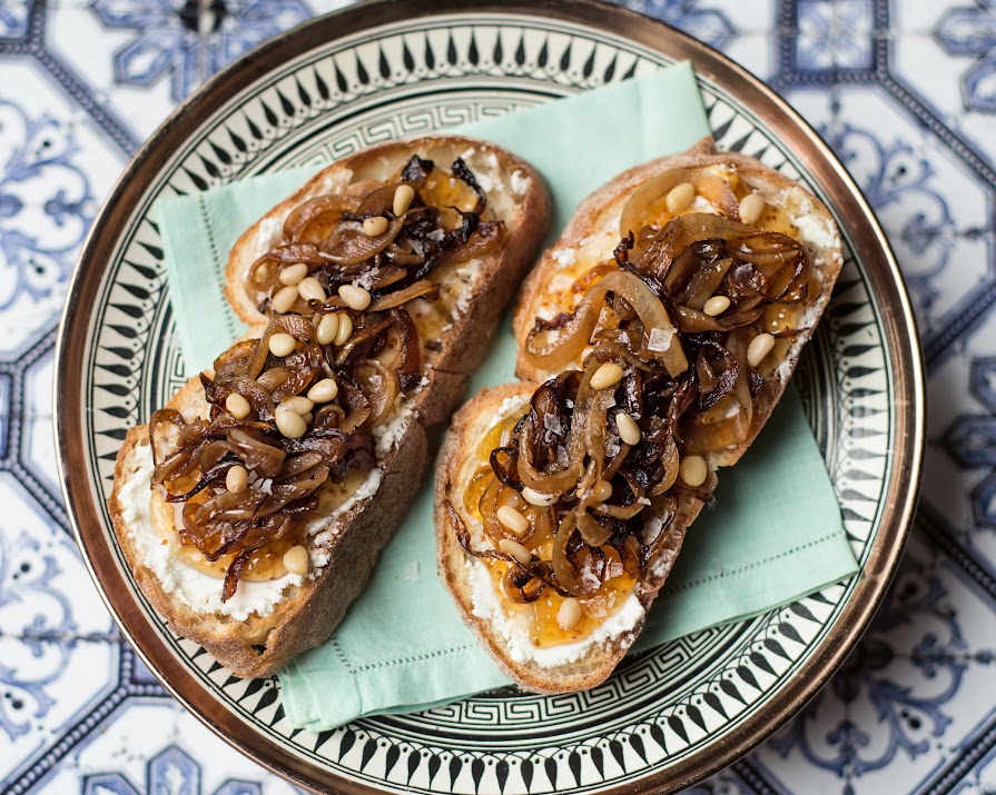 No-fuss midweek supper: onion and fig tartines