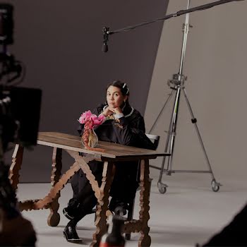 Go behind-the-scenes of the Simone Rocha x H&M collection