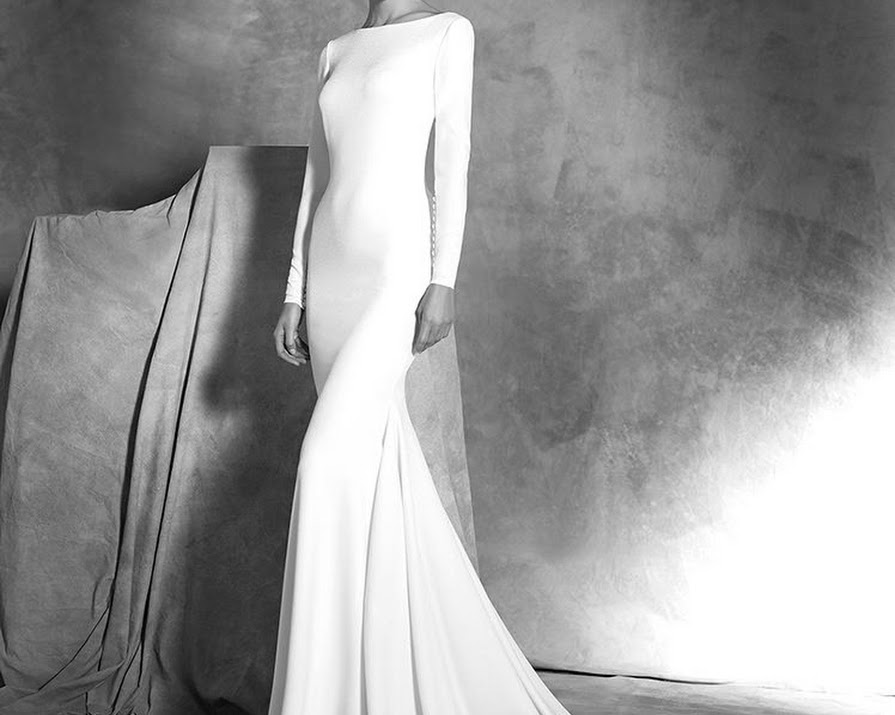 Minimalist Wedding Gowns Without Fuss