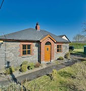 This gorgeous stone cottage on Dunshaughlin main street, county Meath is on the market for €325,000