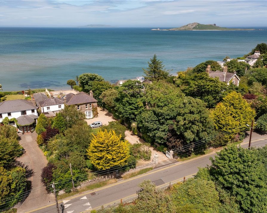 7 homes for sale in Ireland that are RIGHT on the water
