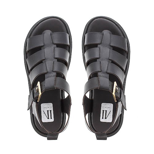 Prepare to fall hook, line and sinker for fisherman sandals