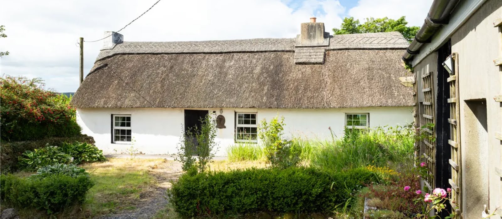 This homely thatched cottage is on the market for €250,000