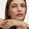 Make-up artist Val Garland shares three simple looks that will become your new go-tos