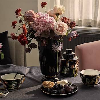 H&M Home’s new botanical print collection is divine