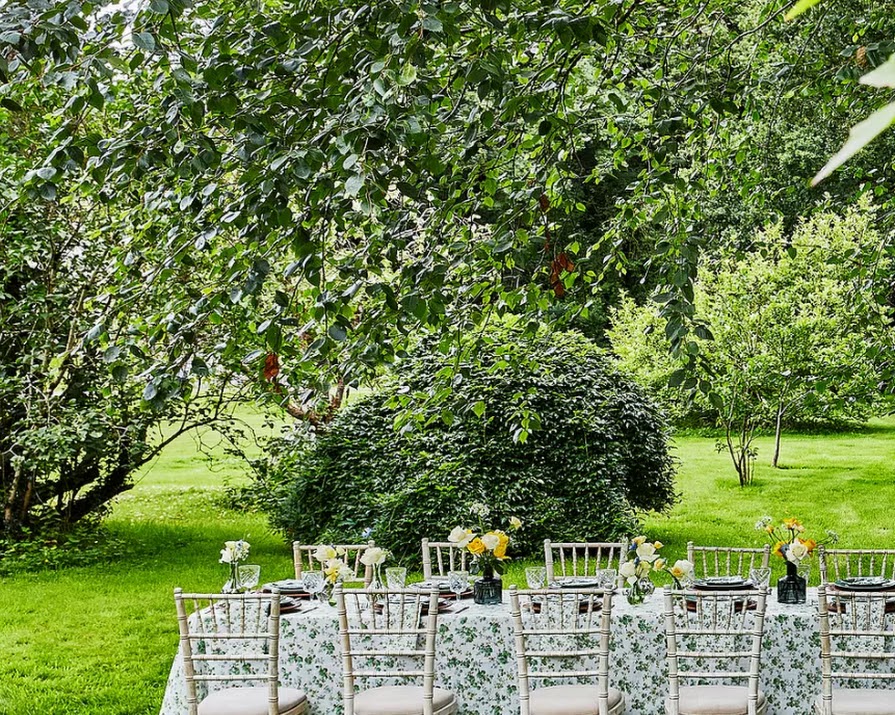 8 Ideas for planning a small yet romantic garden wedding this summer