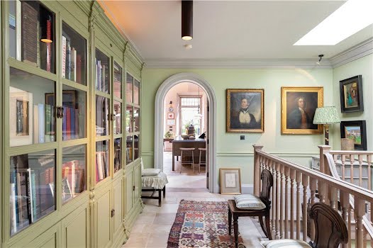 Ailesbury Road home