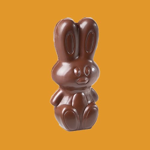 Clo Chocolates Mallow and Caramel Easter Bunny, €9.95