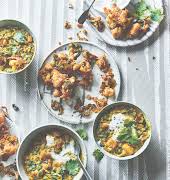 Supper Club: Mixed veg dhal with cauliflower & spinach pakora