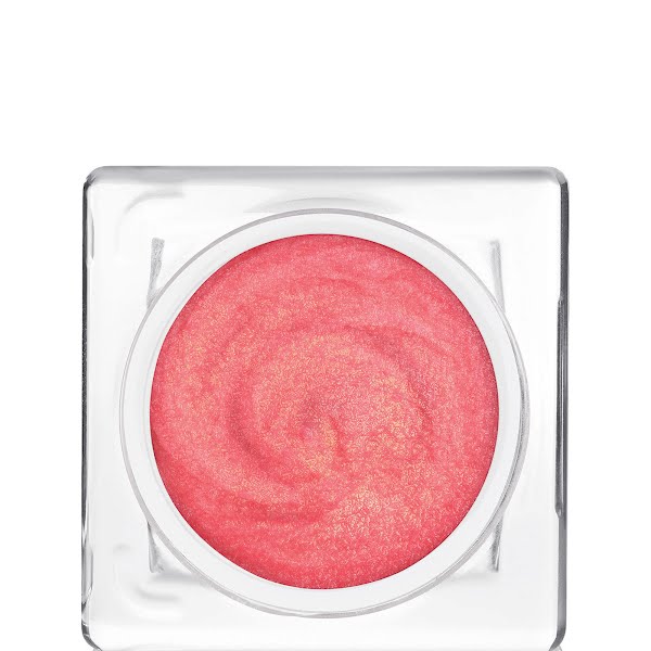 Shiseido Minimalist Whipped Powder, €40.25