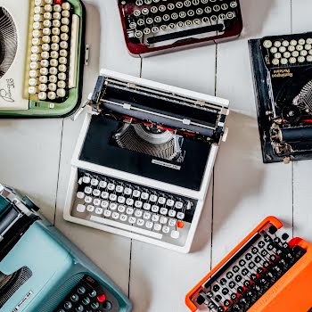 Meet the Dublin man meticulously restoring vintage typewriters