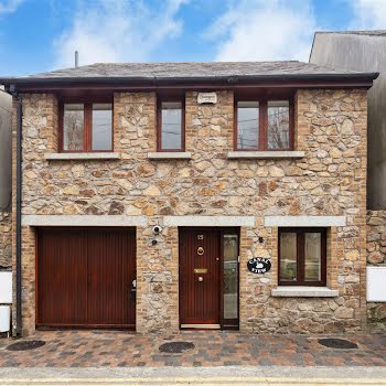 Inside this stone-front Ranelagh home with canal views on the market for €995,000