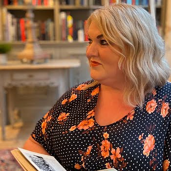Why is everyone raving about this CBD skincare range? We asked Elixinol’s Head of Cosmetics, Clair Rose
