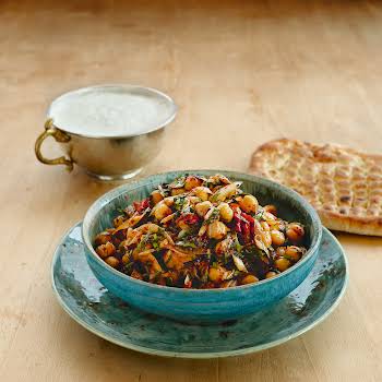 Supper Club: This Turkish chickpea salad will be your new summer side staple