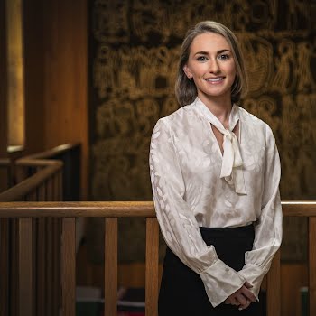 “Don’t be daunted, it’s more achievable than you might think”: current IMAGE Smurfit Scholar Rebecca Holland on balancing work with an MBA