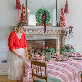 Elsie Red Tablecloth €75.50