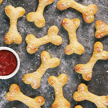 These breadstick bones are the perfect Halloween party snack