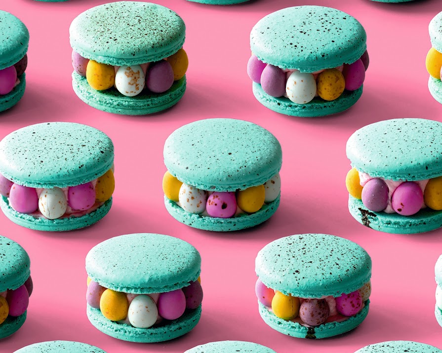 These speckled egg macarons are sure to amp up your Easter