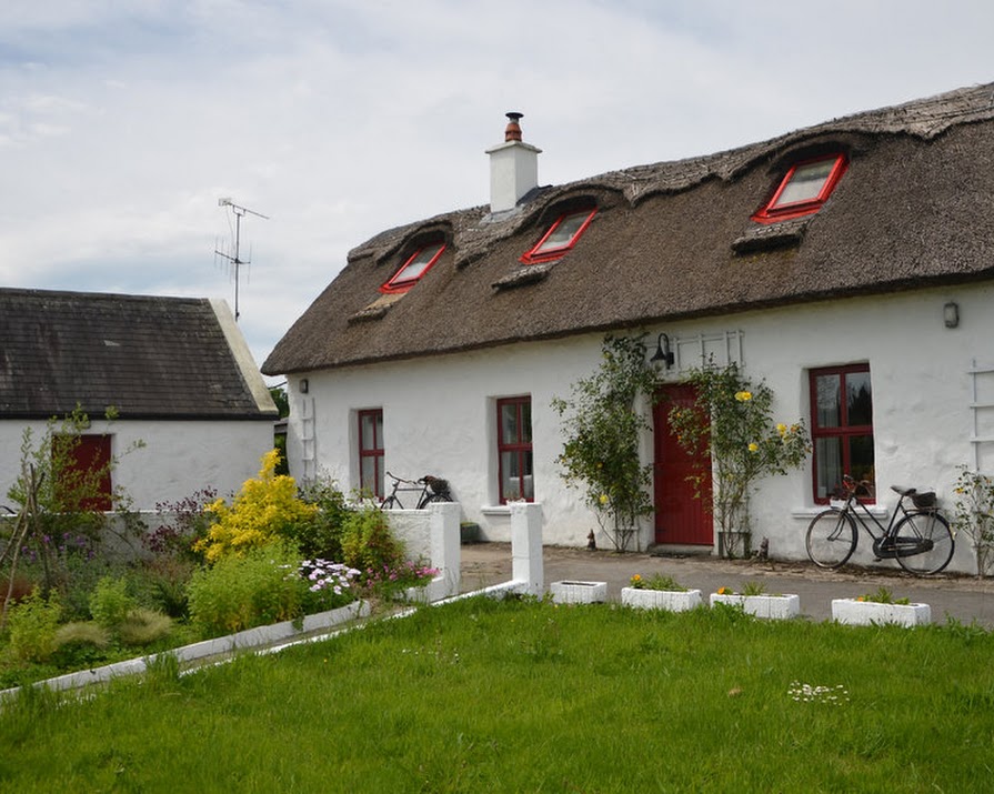 4 quaint thatched cottages for sale in Mayo, Clare and Wexford for less than €180,000