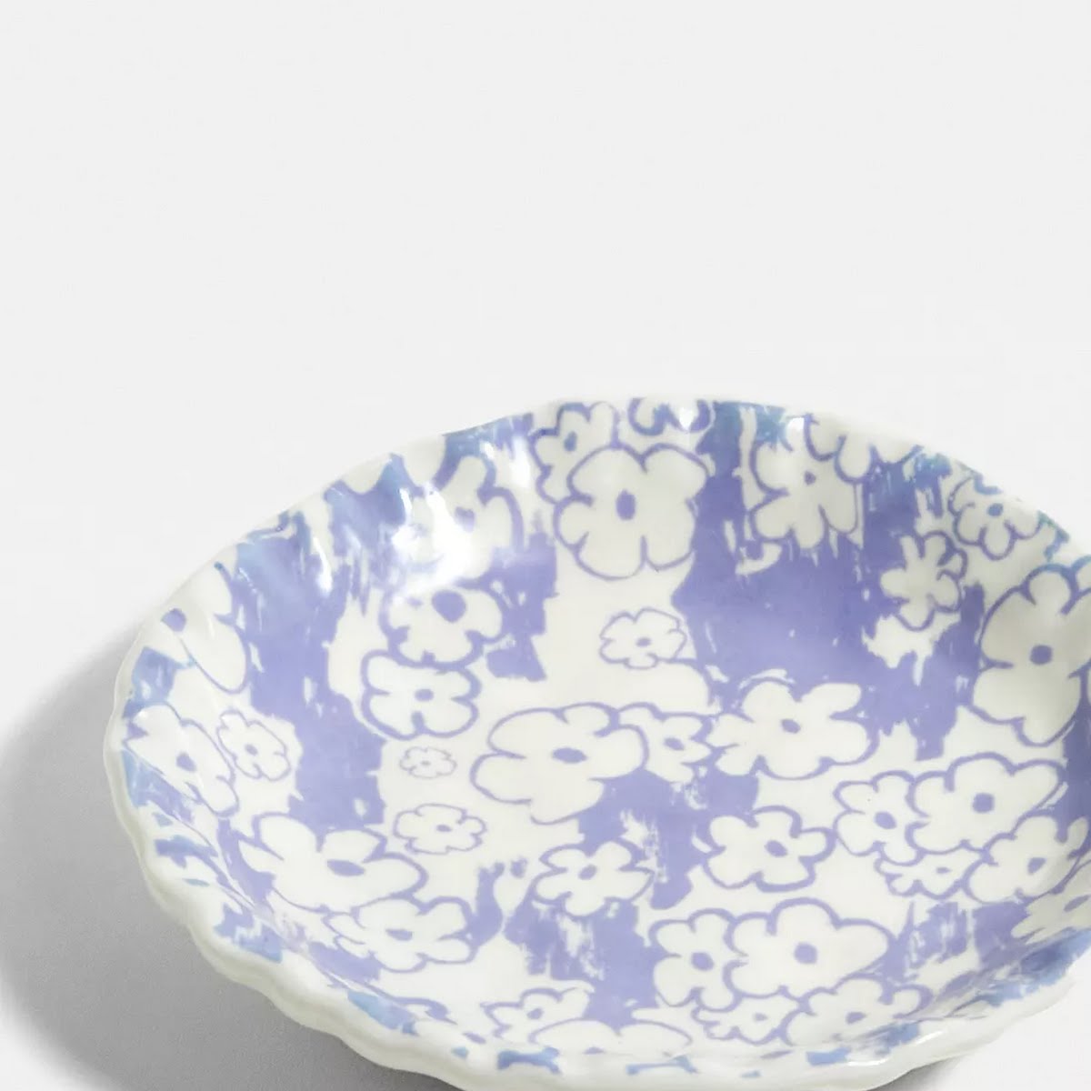 Urban Outfitters, Juniper Lilac Floral Dinner Plate, €9
