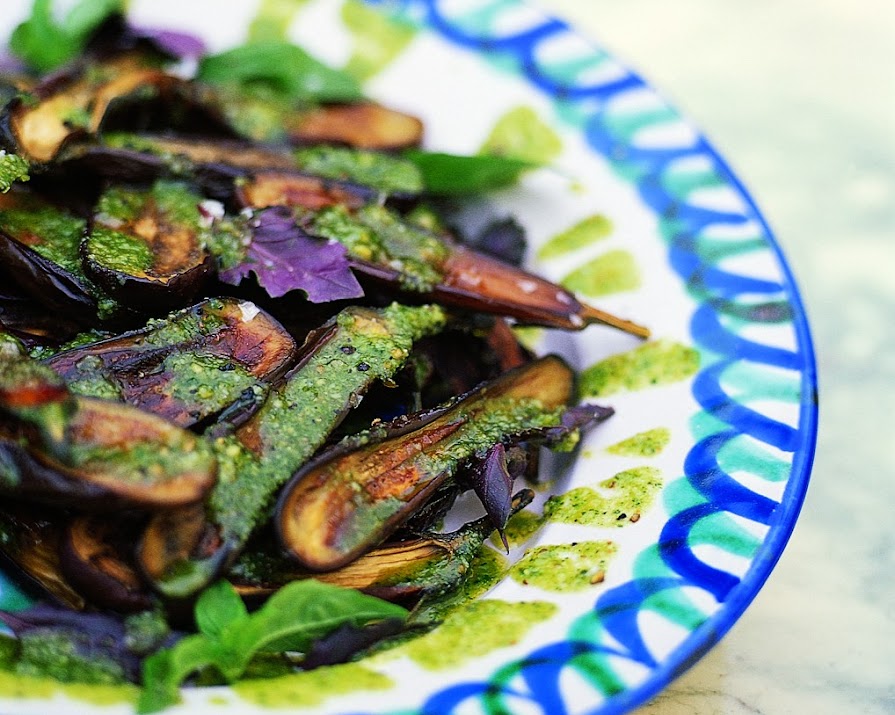 What to Make: Baked Aubergines with Pesto Sauce