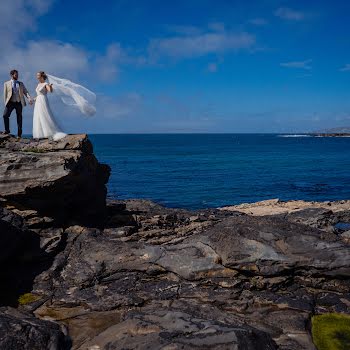 Real Weddings: Louise and Daithi’s seaside wedding in Co Donegal