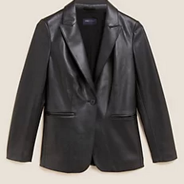 Faux leather blazer, €82