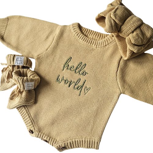 Little Raine Drops Romper & Booties Bundle, €48.95