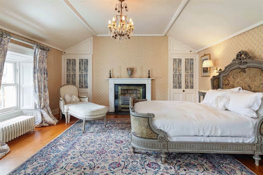 Regency home