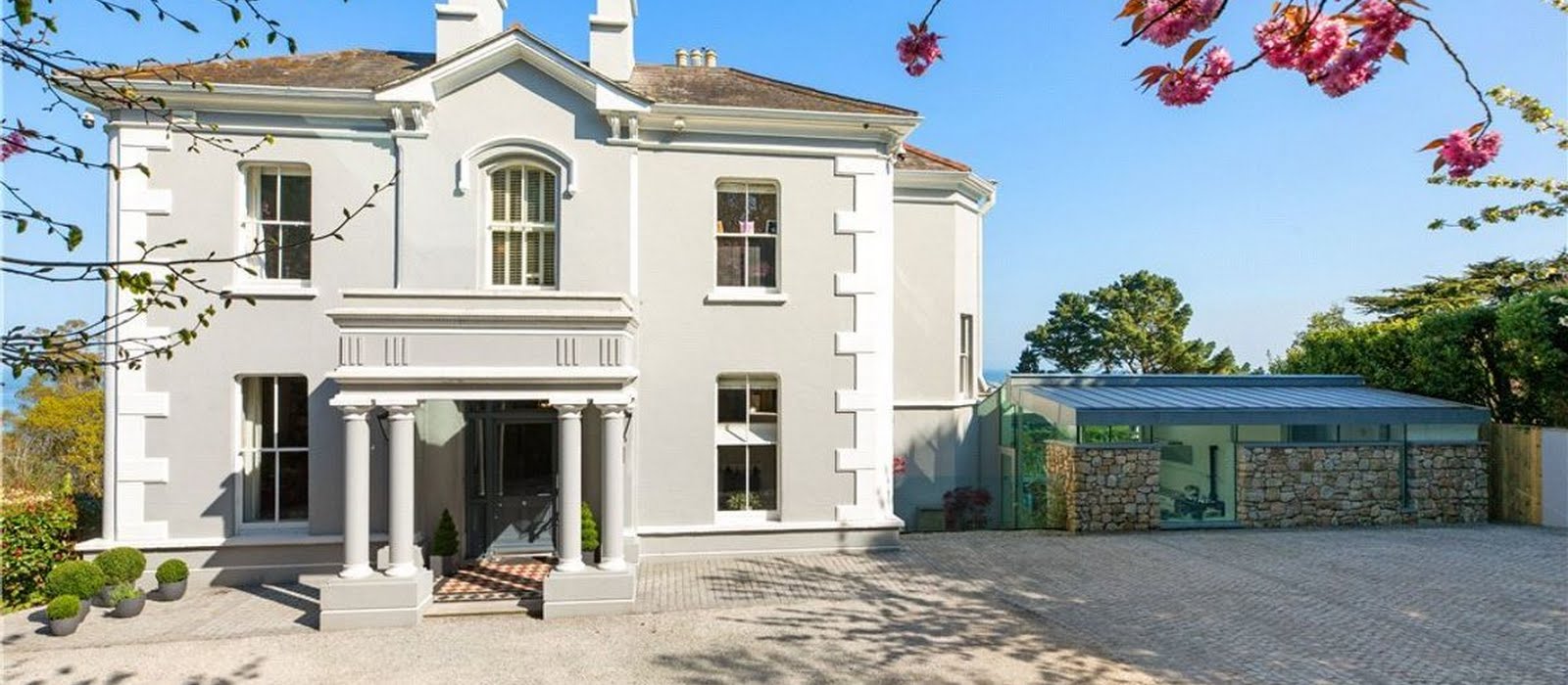 With a swimming pool, wine cellar, gym and sea views, this Killiney home is on sale for €5.95 million