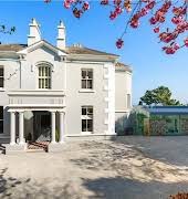 With a swimming pool, wine cellar, gym and sea views, this Killiney home is on sale for €5.95 million