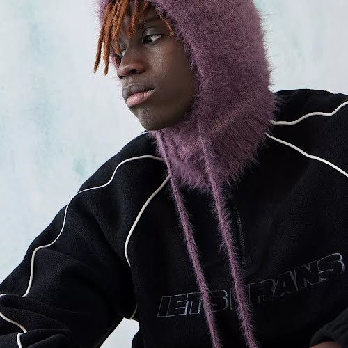 Urban Outfitters Purple Fluffy Knit Hood, €35