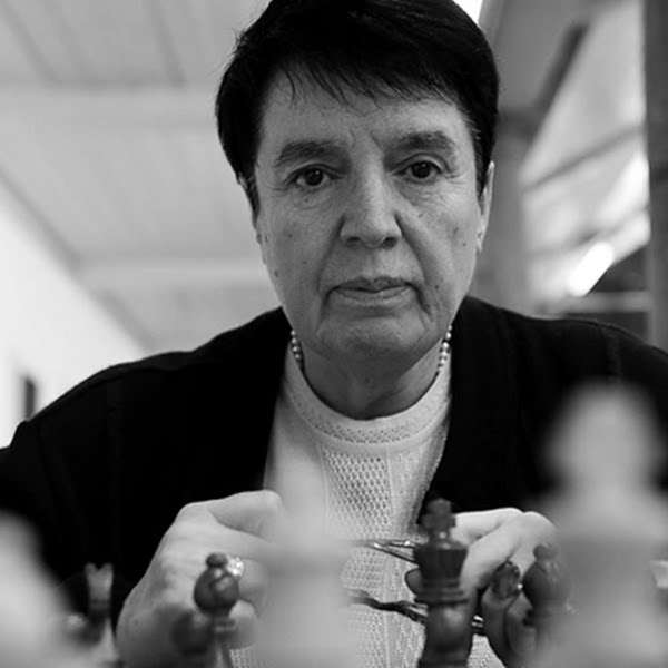 Nona Gaprindashvili The Queen's Gambit
