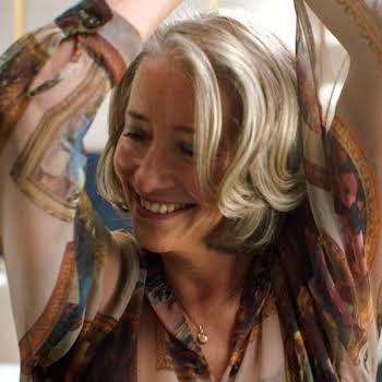 Emma Thompson is embracing her naked body, and her poignant comments might just inspire you to do the same