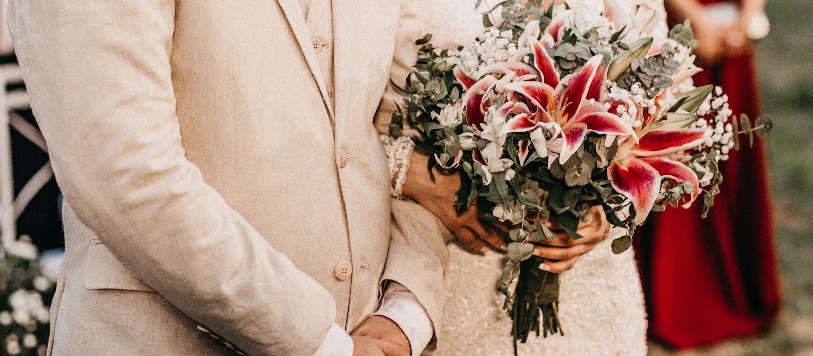 Considering a florist for your wedding? Here’s everything you need to know