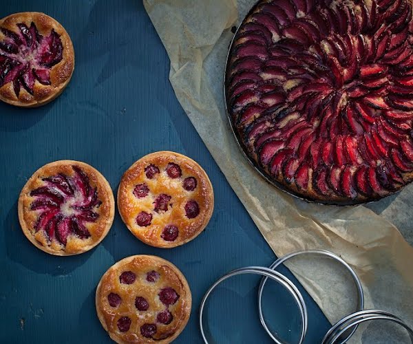 What to bake this weekend: Plum and almond tart
