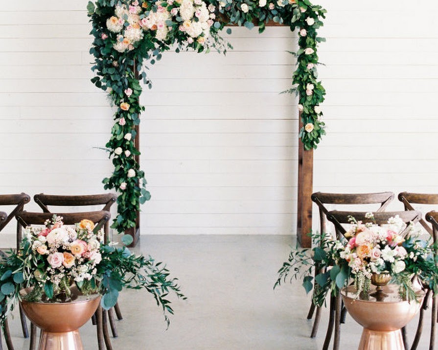 Perfect Romantic Aisle Decor For Your Wedding
