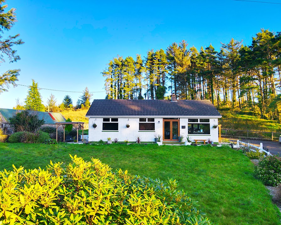 This Leitrim cottage on the market for €199,000 has a vibrant and colourful interior