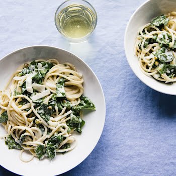 A garlic and spinach pasta recipe that the whole family will love